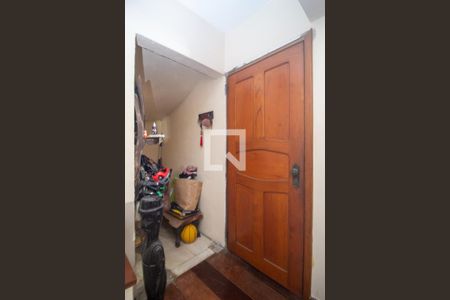 Sala de casa à venda com 4 quartos, 176m² em Tristeza, Porto Alegre