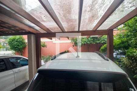 Vista de casa à venda com 4 quartos, 176m² em Tristeza, Porto Alegre