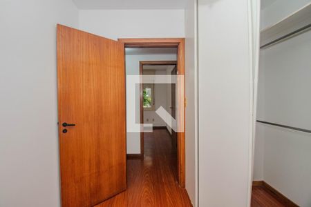 Quarto 2 de apartamento à venda com 3 quartos, 79m² em Higienópolis, Porto Alegre