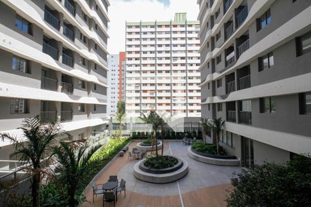 Vista da Varanda da Sala/Cozinha de apartamento para alugar com 1 quarto, 32m² em Pinheiros, São Paulo