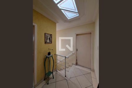 Hall de casa à venda com 3 quartos, 240m² em Jardim São Paulo, São Paulo