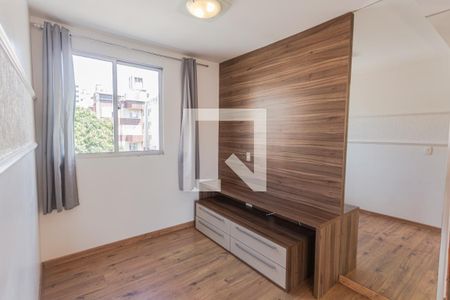 Sala 2 de apartamento para alugar com 3 quartos, 75m² em Sagrada Família, Belo Horizonte