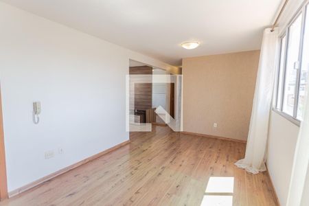 Sala 1 de apartamento para alugar com 3 quartos, 75m² em Sagrada Família, Belo Horizonte