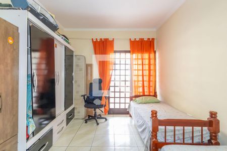 Quarto 2 de casa à venda com 2 quartos, 80m² em Vila da Conquista, Osasco