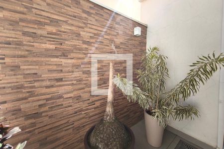 Área de Luz de casa à venda com 3 quartos, 165m² em Parque Jambeiro, Campinas