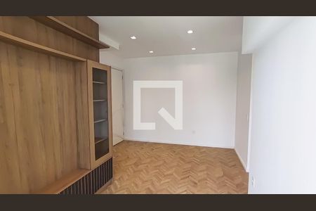 Sala de apartamento para alugar com 2 quartos, 48m² em Barra Olímpica, Rio de Janeiro