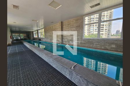 Piscina Coberta de apartamento à venda com 3 quartos, 130m² em Vila Gertrudes, São Paulo
