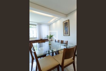 Sala de Jantar de apartamento à venda com 4 quartos, 246m² em Buritis, Belo Horizonte