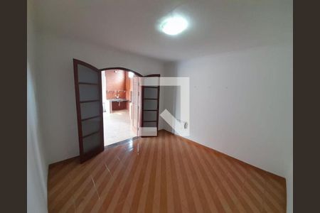 Casa à venda com 2 quartos, 320m² em Vila Bandeirantes, Jundiaí