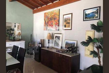 Casa à venda com 4 quartos, 700m² em Vila Alvorada, Jundiaí