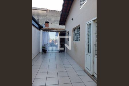 Casa à venda com 3 quartos, 180m² em Jardim do Lago, Jundiaí