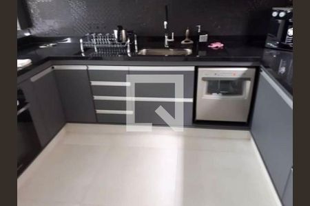 Casa à venda com 3 quartos, 300m² em Vale Azul, Jundiaí