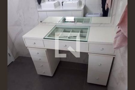 Casa à venda com 3 quartos, 300m² em Vale Azul, Jundiaí