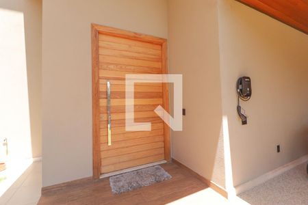 Quintal de casa à venda com 4 quartos, 404m² em Vale Azul, Jundiaí