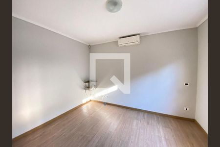 Casa à venda com 4 quartos, 266m² em Jardim Florestal, Jundiaí