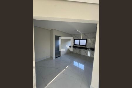 Casa à venda com 3 quartos, 193m² em Jardim Marambaia II, Jundiaí