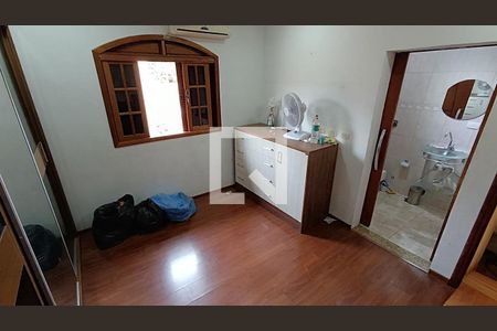 Casa à venda com 3 quartos, 153m² em Parque Residencial Almerinda Chaves, Jundiaí