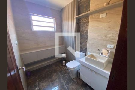 Casa à venda com 3 quartos, 320m² em Vila Aparecida, Jundiaí