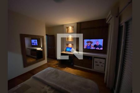 Casa à venda com 4 quartos, 350m² em Anhangabaú, Jundiaí