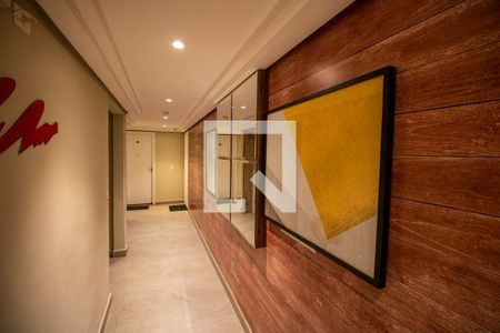 Hall de entrada de apartamento à venda com 2 quartos, 58m² em Vila Guilherme, São Paulo