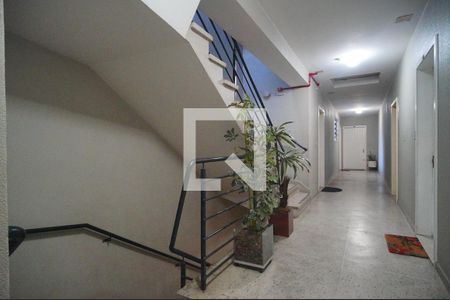 Corredor de apartamento à venda com 2 quartos, 56m² em Ideal, Novo Hamburgo