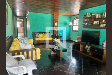 Casa à venda com 4 quartos, 371m² em Taquara, Rio de Janeiro