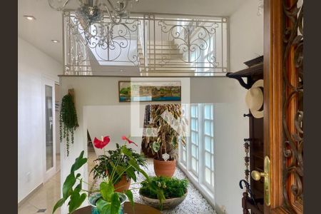 Casa à venda com 3 quartos, 435m² em Alto de Pinheiros, São Paulo