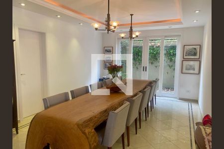 Casa à venda com 3 quartos, 435m² em Alto de Pinheiros, São Paulo