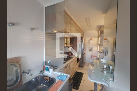 Cozinha de apartamento à venda com 2 quartos, 64m² em Barra da Tijuca, Rio de Janeiro