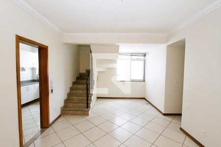 Sala de apartamento para alugar com 3 quartos, 240m² em Buritis, Belo Horizonte