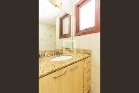 Banheiro de apartamento para alugar com 1 quarto, 61m² em Auxiliadora, Porto Alegre