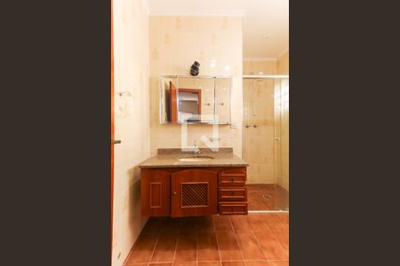 Banheiro da Suíte 1 de casa à venda com 3 quartos, 244m² em Vila Prudente, São Paulo