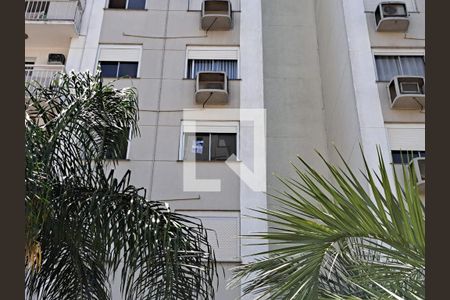Adesivo na Janela de apartamento para alugar com 2 quartos, 56m² em Jardim Carvalho, Porto Alegre