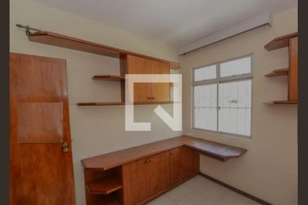 Quarto de apartamento à venda com 3 quartos, 180m² em Jardim America, Belo Horizonte