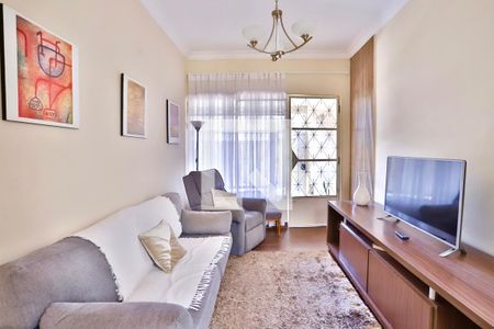 Sala de casa à venda com 2 quartos, 115m² em Vila Prudente, São Paulo