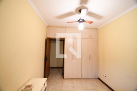 Quarto 1 de casa à venda com 3 quartos, 246m² em Parque das Universidades, Campinas