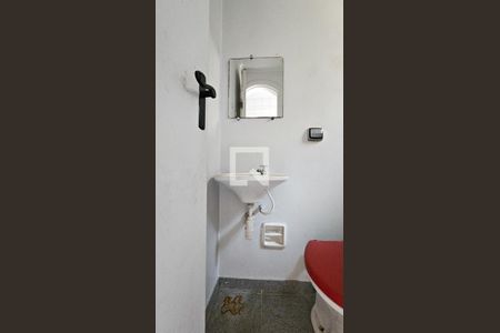 Banheiro  de casa à venda com 5 quartos, 193m² em Campo Grande, São Paulo