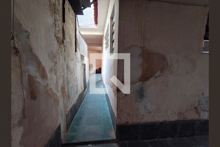 Corredor  de casa à venda com 2 quartos, 100m² em Taquara, Rio de Janeiro