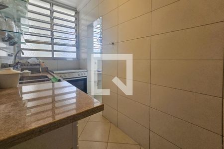 Cozinha de apartamento para alugar com 2 quartos, 66m² em Centro, Guarujá