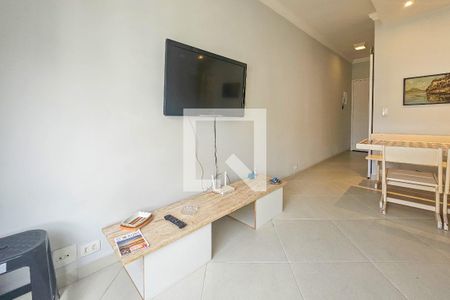 Sala de apartamento para alugar com 2 quartos, 66m² em Centro, Guarujá
