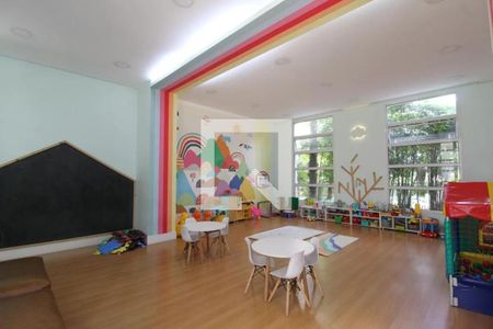 Foto 01 de apartamento à venda com 3 quartos, 112m² em Vila Olímpia, São Paulo