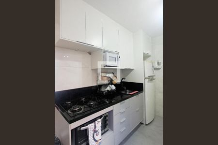 Cozinha de apartamento à venda com 2 quartos, 64m² em Aliança, Osasco