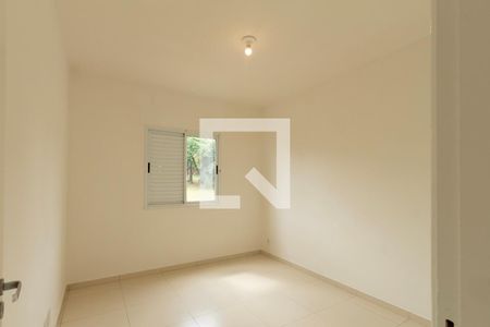 Quarto 2 de apartamento para alugar com 2 quartos, 50m² em Vila Odin, Sorocaba