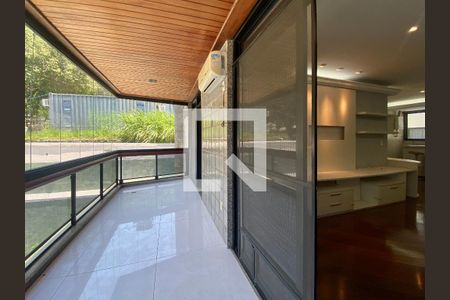 Varanda Sala de apartamento à venda com 2 quartos, 82m² em Leblon, Rio de Janeiro