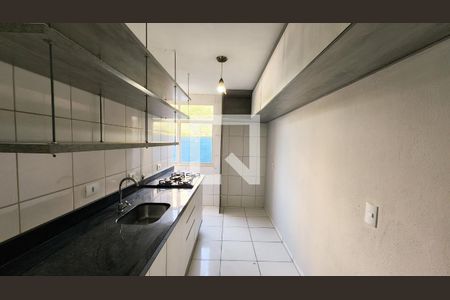Cozinha e Área de Serviço de apartamento à venda com 2 quartos, 49m² em Centro, Jundiaí