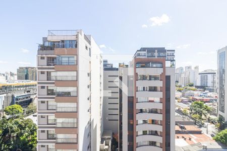 Varanda de kitnet/studio para alugar com 1 quarto, 22m² em Indianópolis, São Paulo