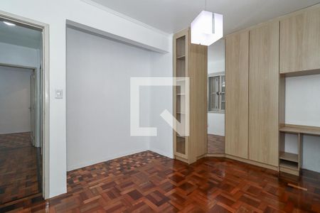 Quarto de apartamento à venda com 2 quartos, 70m² em Petrópolis, Porto Alegre