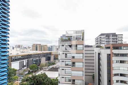 Varanda de kitnet/studio para alugar com 1 quarto, 22m² em Indianópolis, São Paulo