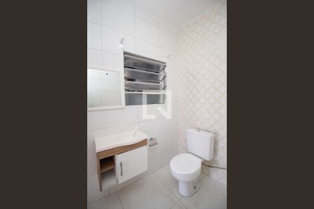 Banheiro de casa para alugar com 1 quarto, 70m² em Cidade D’abril, São Paulo