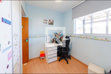 Quarto 1 de apartamento à venda com 3 quartos, 150m² em Camargos, Belo Horizonte